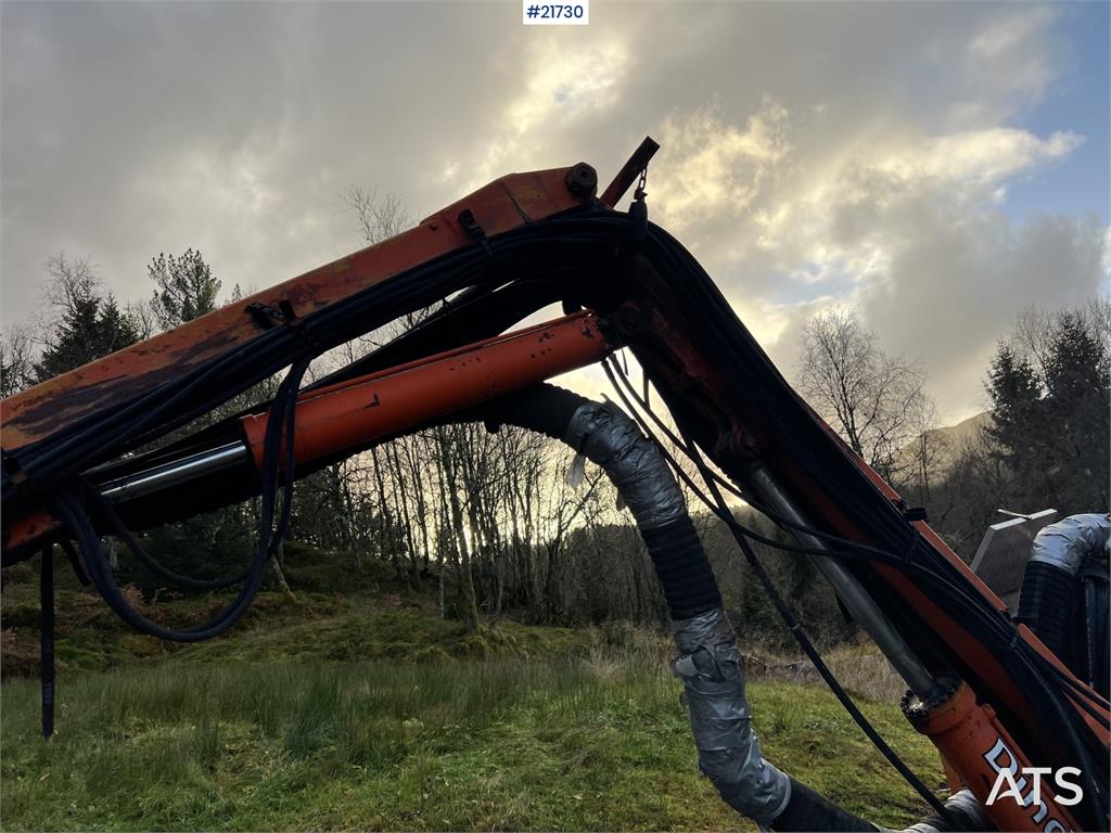 Tamrock DHA400 Drilling rig w/ CPR 438L hammer