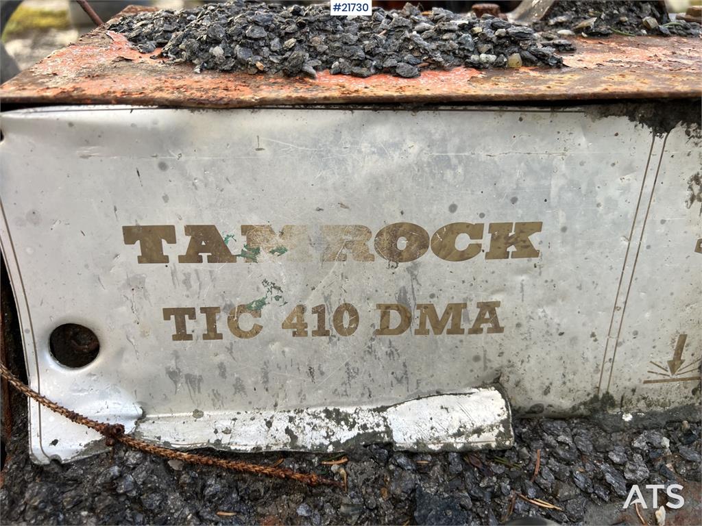 Tamrock DHA400 Drilling rig w/ CPR 438L hammer