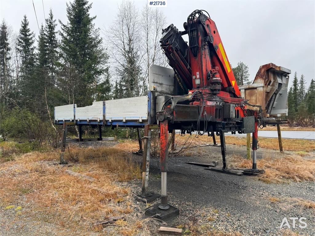 Volvo FL12 with 22 t/m Palfinger Crane, Timber Platform,