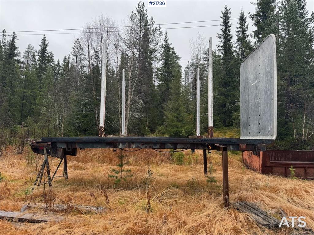 Volvo FL12 with 22 t/m Palfinger Crane, Timber Platform,