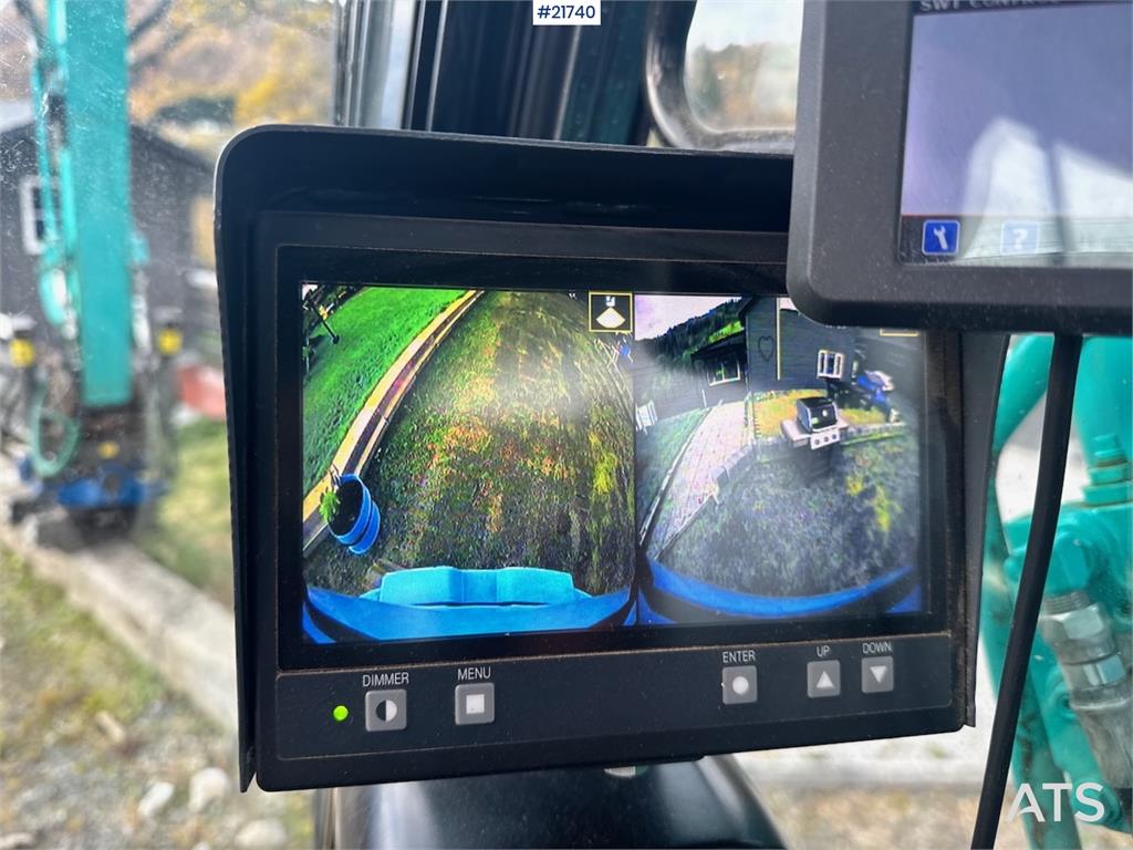 Kobelco SK75SR-3E w/ Rototilt, 2 buckets and grapple. 1850