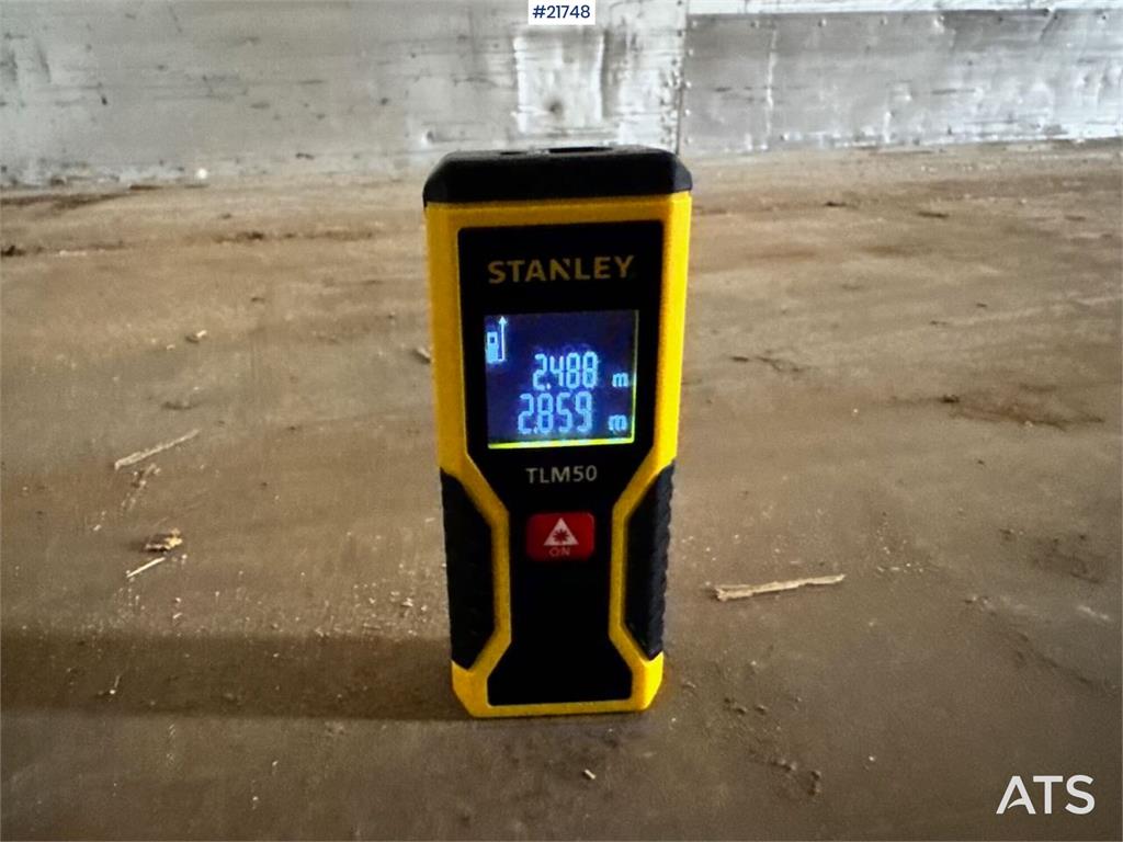 Närko Box Semi-Trailer with Full Side Opening