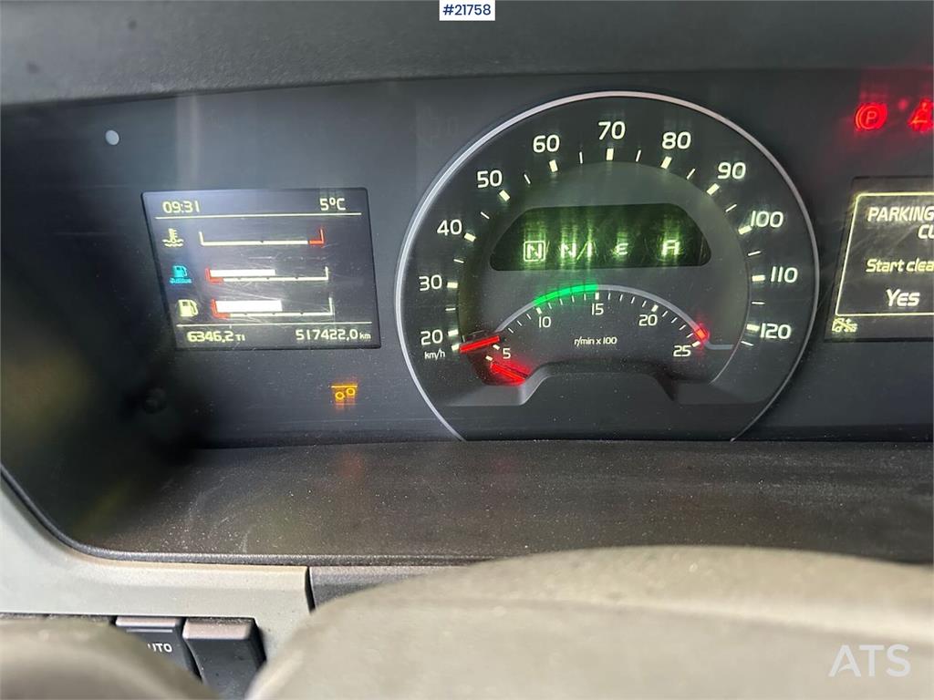 Volvo FM450 box truck 6x2 w/ full side opening, 2 zone u