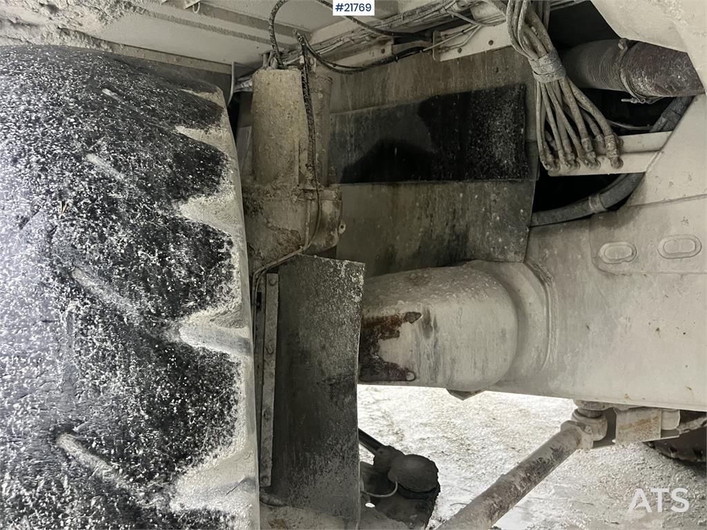 Perlini DP705 Dump Truck