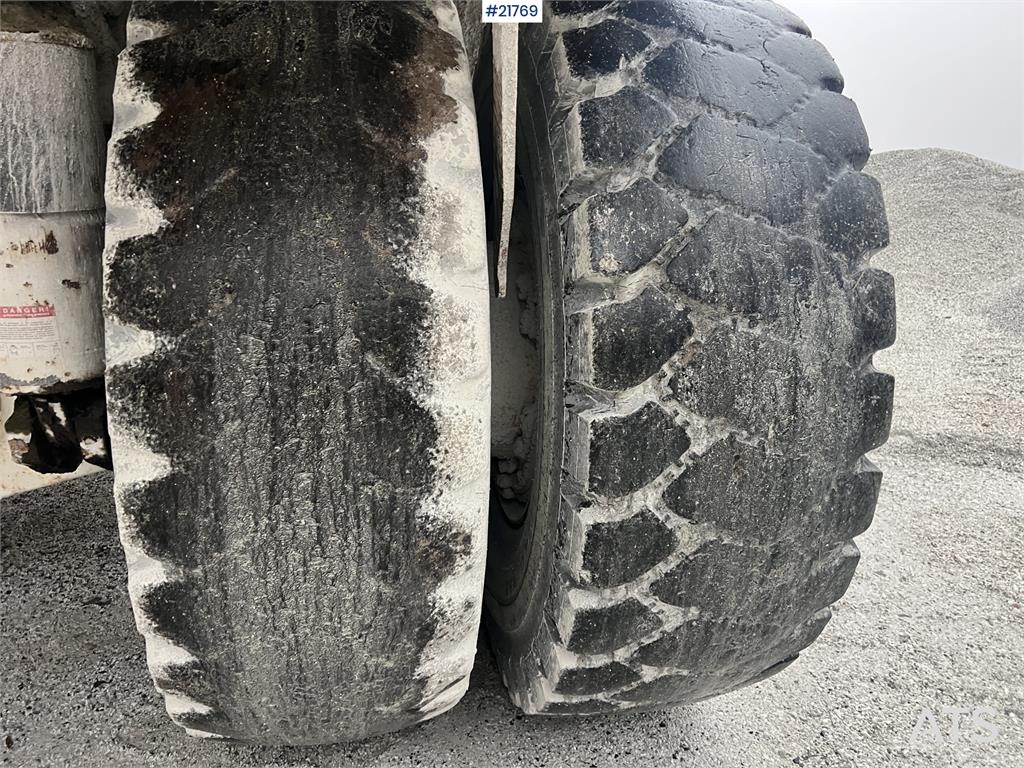 Perlini DP705 Dump Truck