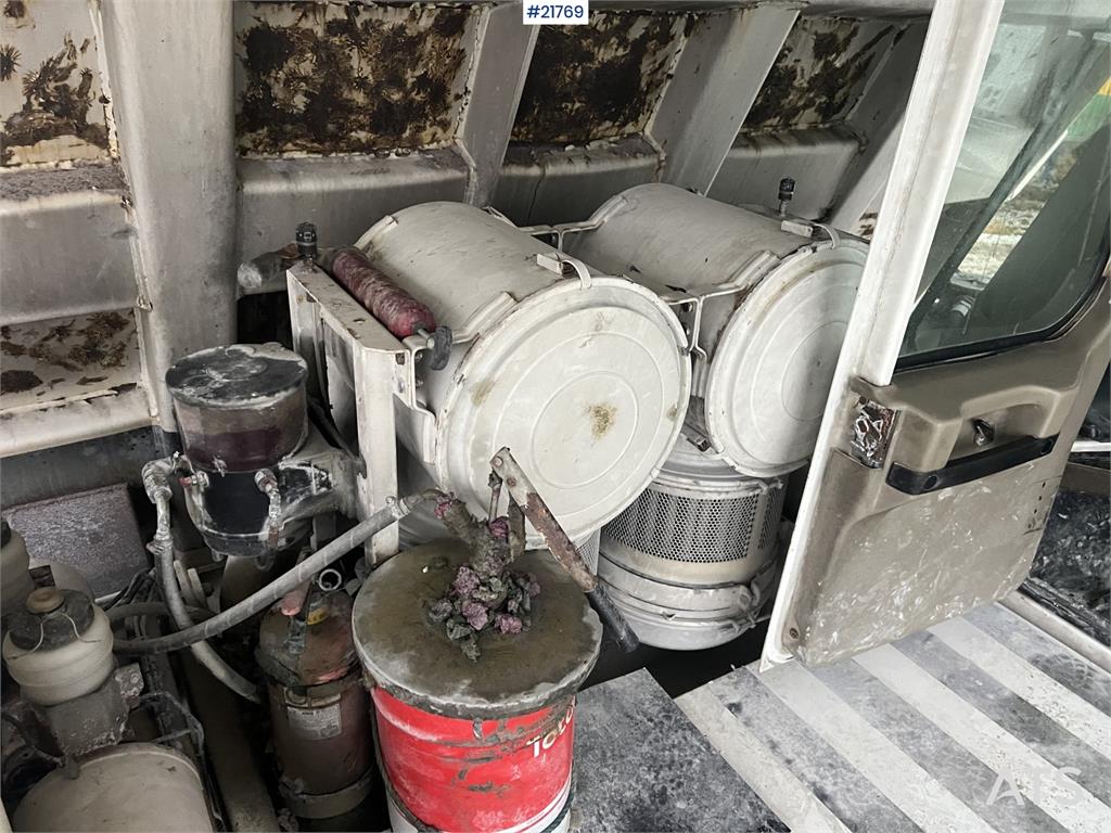 Perlini DP705 Dump Truck