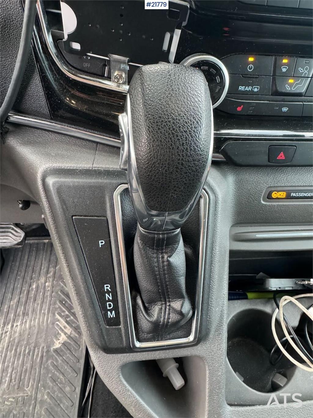 Ford Tourneo 8-seater