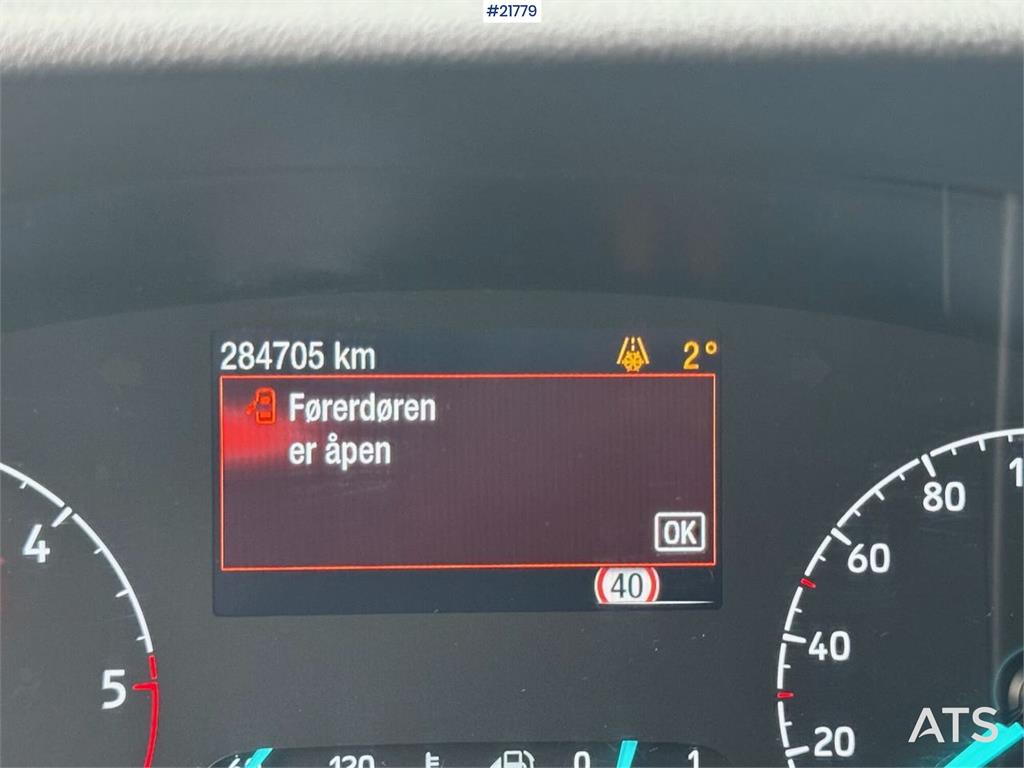 Ford Tourneo 8-seater