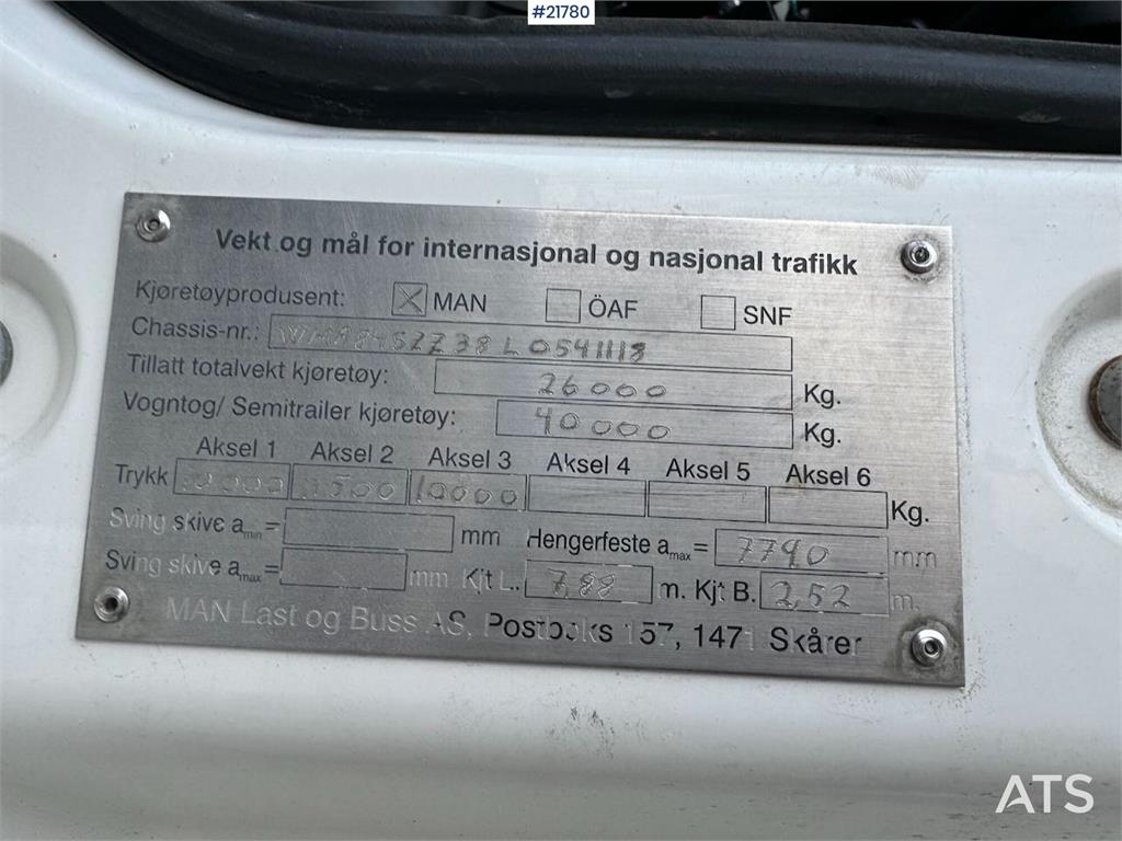 MAN TGS 28.480 6x4 – Hook lift truck with snow plow se