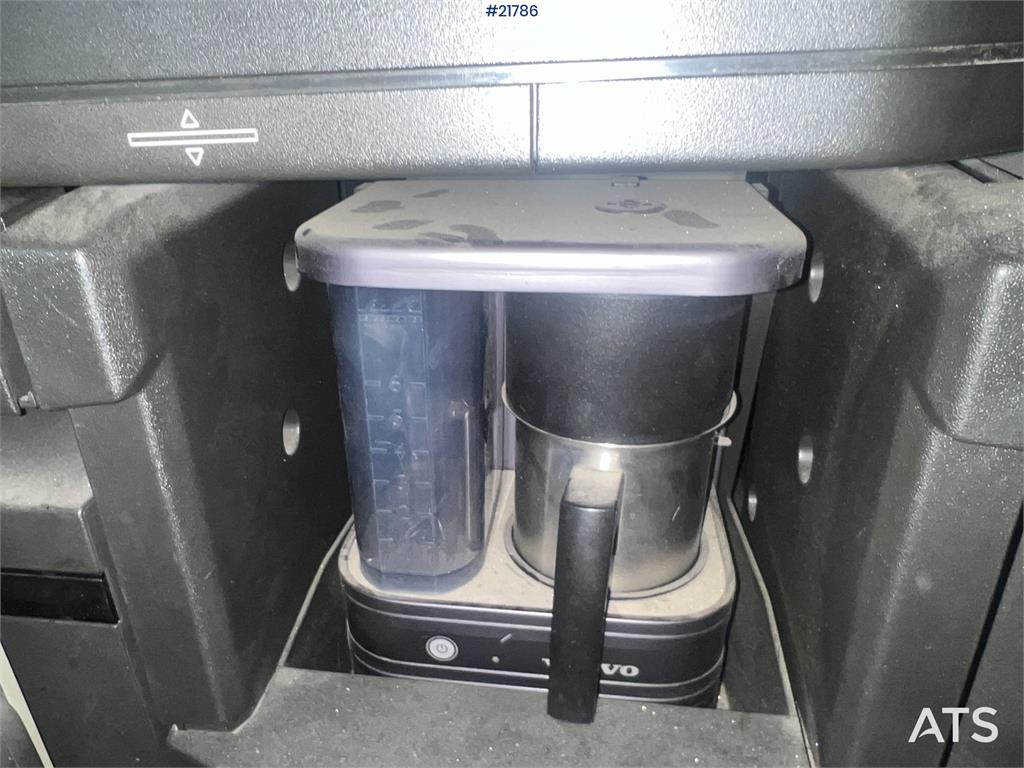 Volvo FH540 8x4 asfaltbil m/ mtdk k218 2 akslet asfalthe