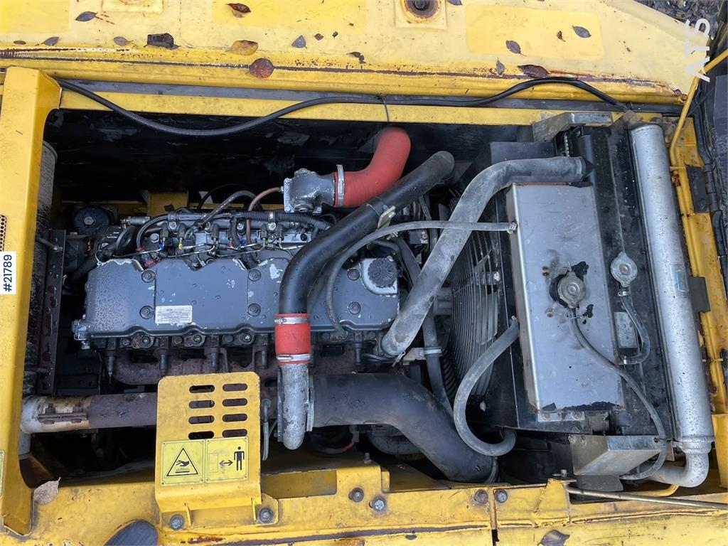 New Holland Kobelco E 265 with flap excavator bucket