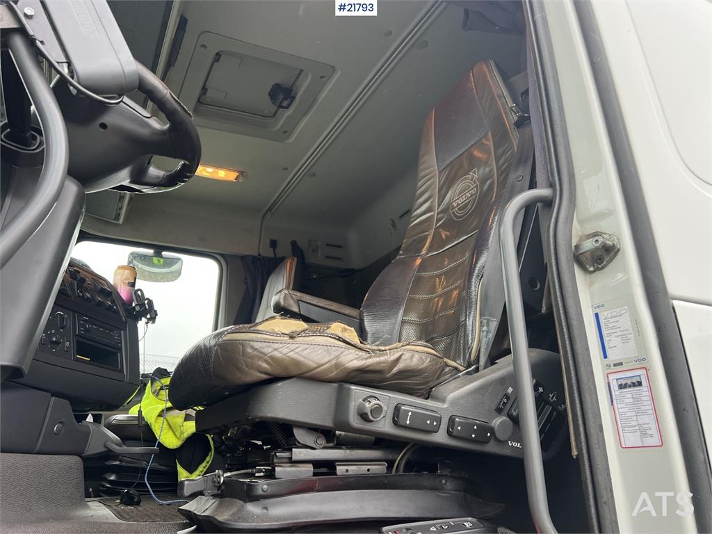 Volvo fh16 8x4 pusher hook truck w/ 24T multilift Hook