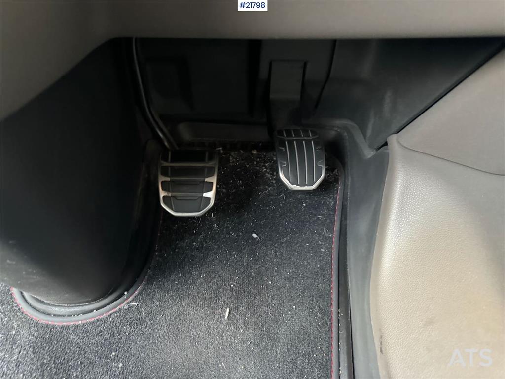 Scania R590 6x2 Tractor Unit with Walking Floor Hydraulic