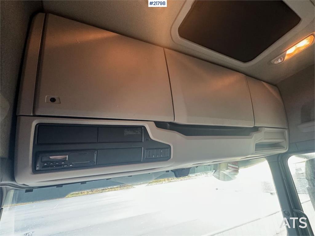 Scania R590 6x2 Tractor Unit with Walking Floor Hydraulic