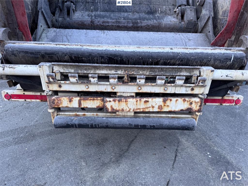 Volvo FM460 6x2 compactor truck with Joab 1 chamber