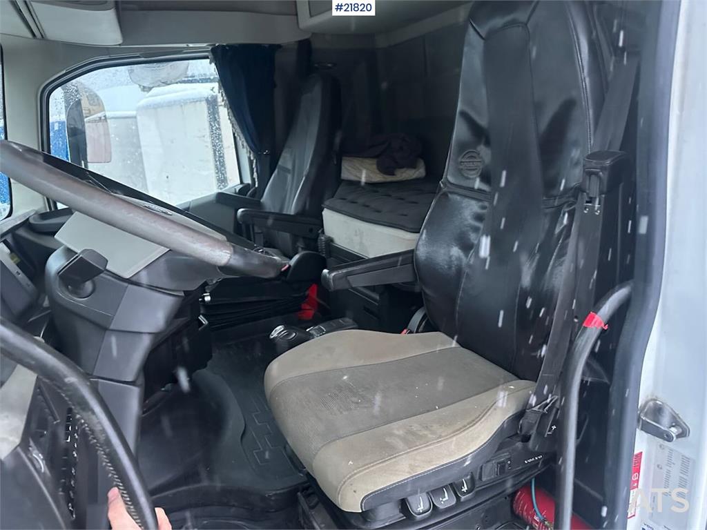 Volvo FH540 8x4 tipper w/ new dual clutch.