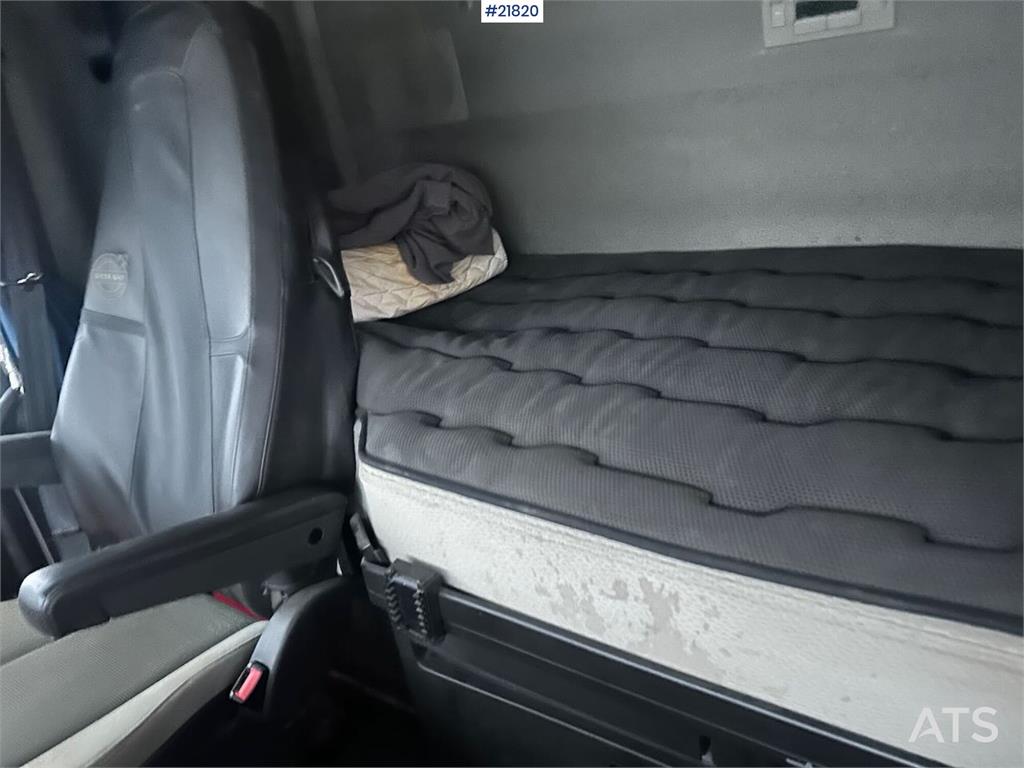 Volvo FH540 8x4 tipper w/ new dual clutch.