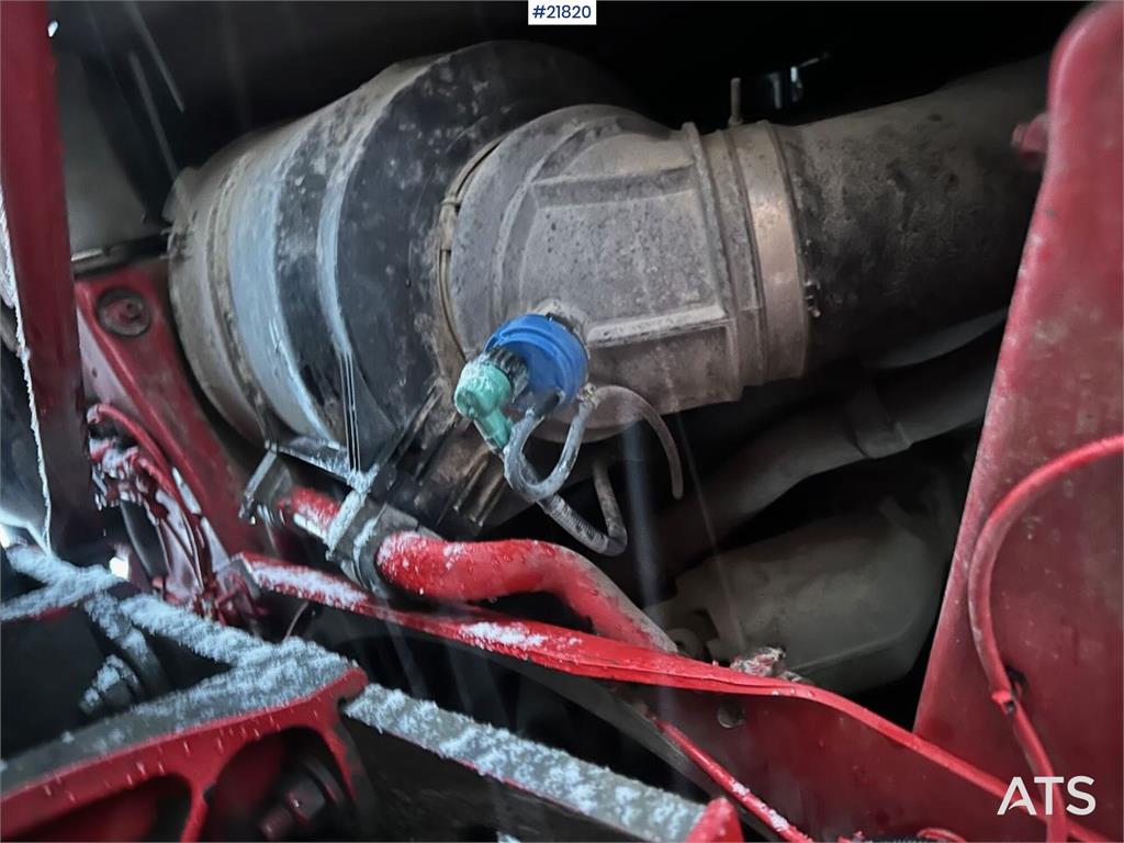 Volvo FH540 8x4 tipper w/ new dual clutch.