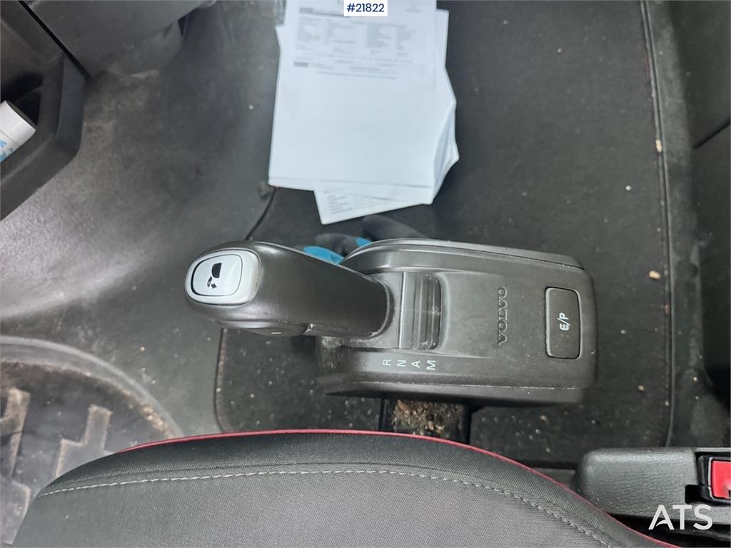 Volvo FH420 6x2 box truck. EU-approved. WATCH VIDEO