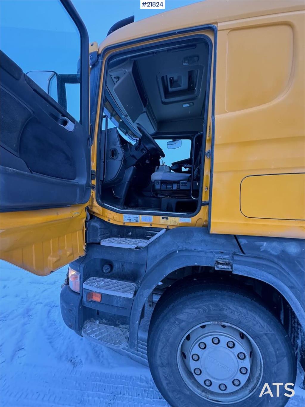 Scania R500 Tipper Truck, Snow Plow Equipped, with Underb