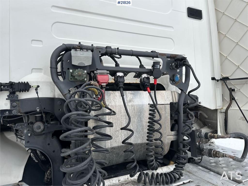 Scania R730 6x2 tractor unit w/ hydraulics. WATCH VIDEO.