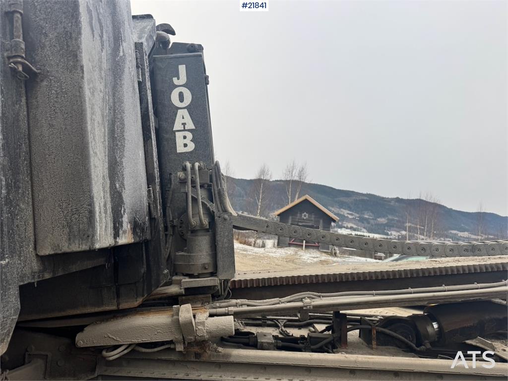 MAN TGX 35.540 Tridem hook truck with crane hydraulics