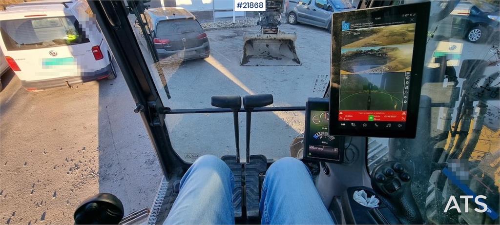 Volvo ECR235 EL excavator w/ digging bucket, sanding buc