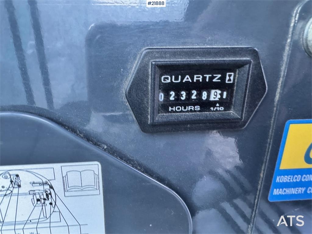 Kobelco SK55SRX-6 with Rototilt and 3 buckets. 2330 hours!