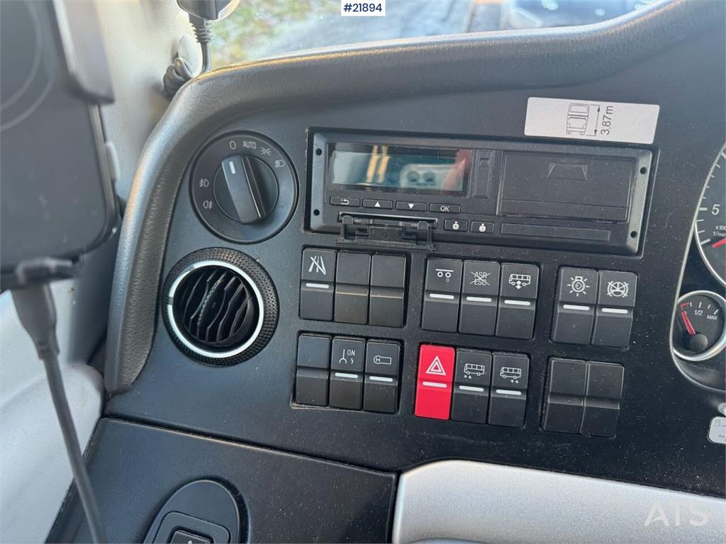 MAN Lion’s Coach 6x2 Coach Bus – 63 Seats WATCH VIDEO