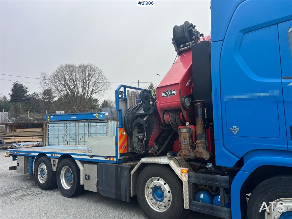 Scania R580 8x2 crane truck w/ 95t/m hmf crane, jib, winc