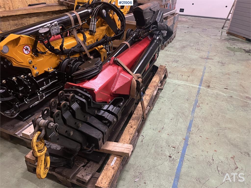 Scania R580 8x2 crane truck w/ 95t/m hmf crane, jib, winc