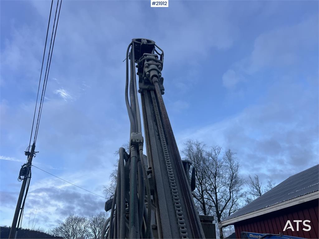 Nemek 503 TXI drilling rig w/ low hours for age