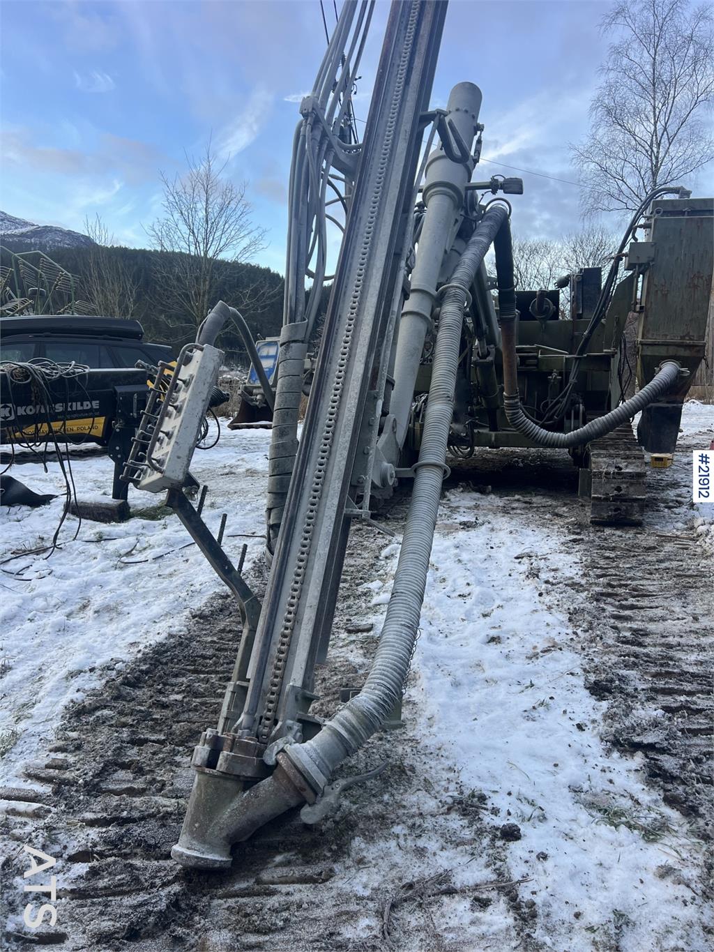 Nemek 503 TXI drilling rig w/ low hours for age