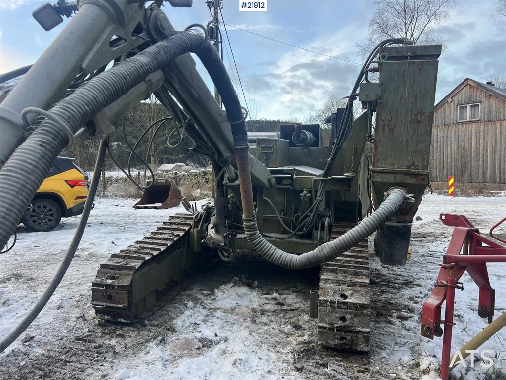 Nemek 503 TXI drilling rig w/ low hours for age