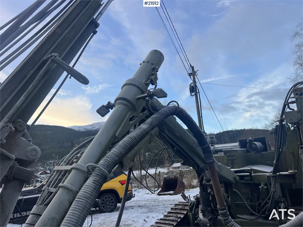 Nemek 503 TXI drilling rig w/ low hours for age