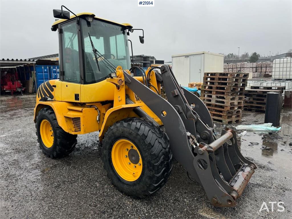 Volvo L35B Wheel Loader