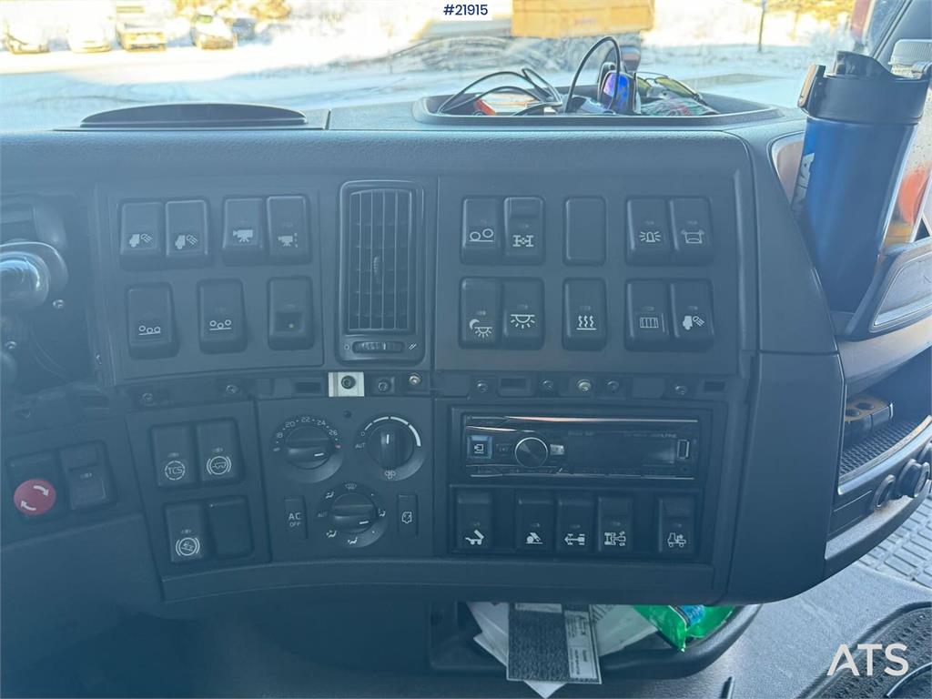 Volvo FH16 700 Combi Truck