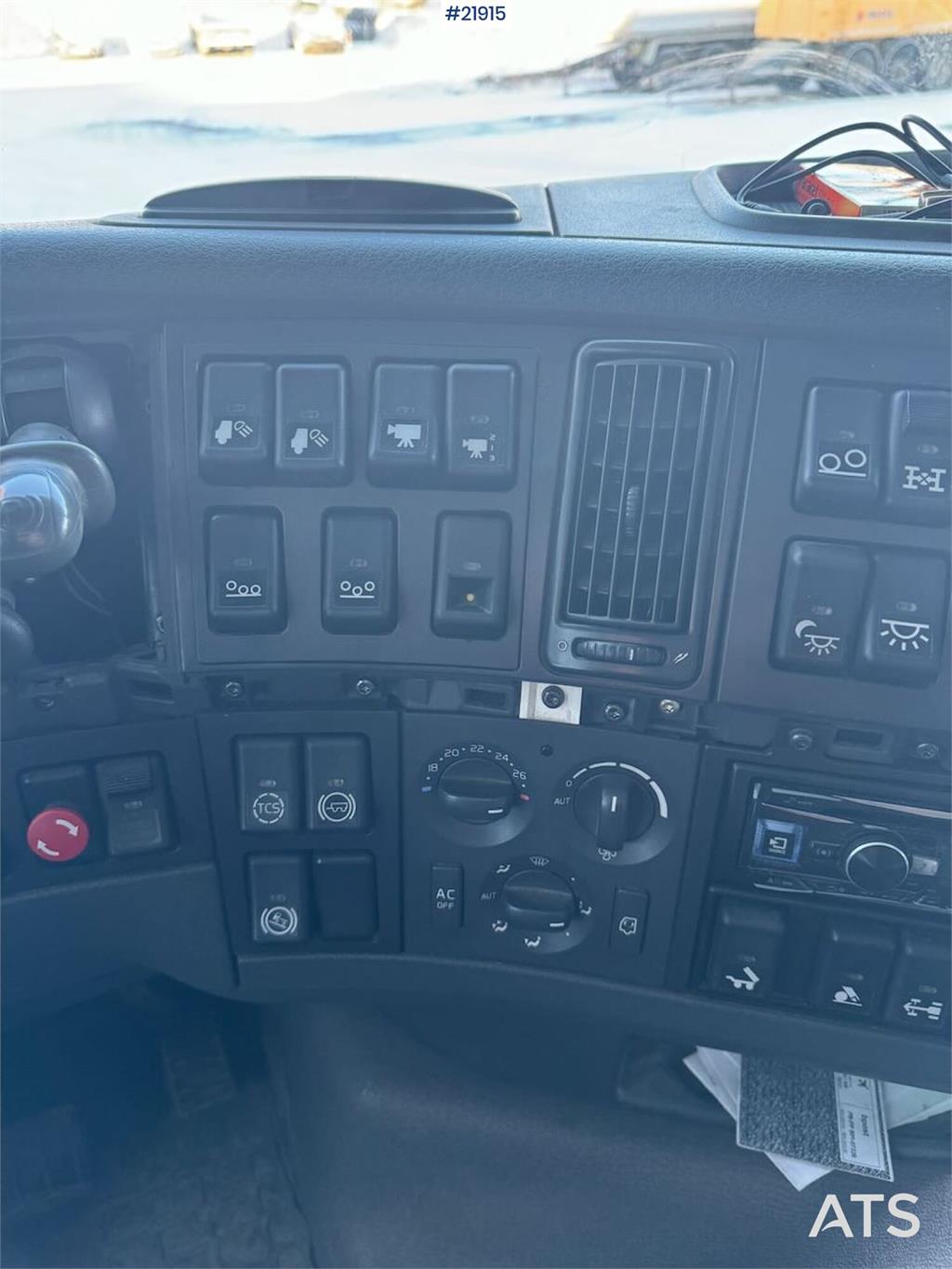 Volvo FH16 700 Combi Truck