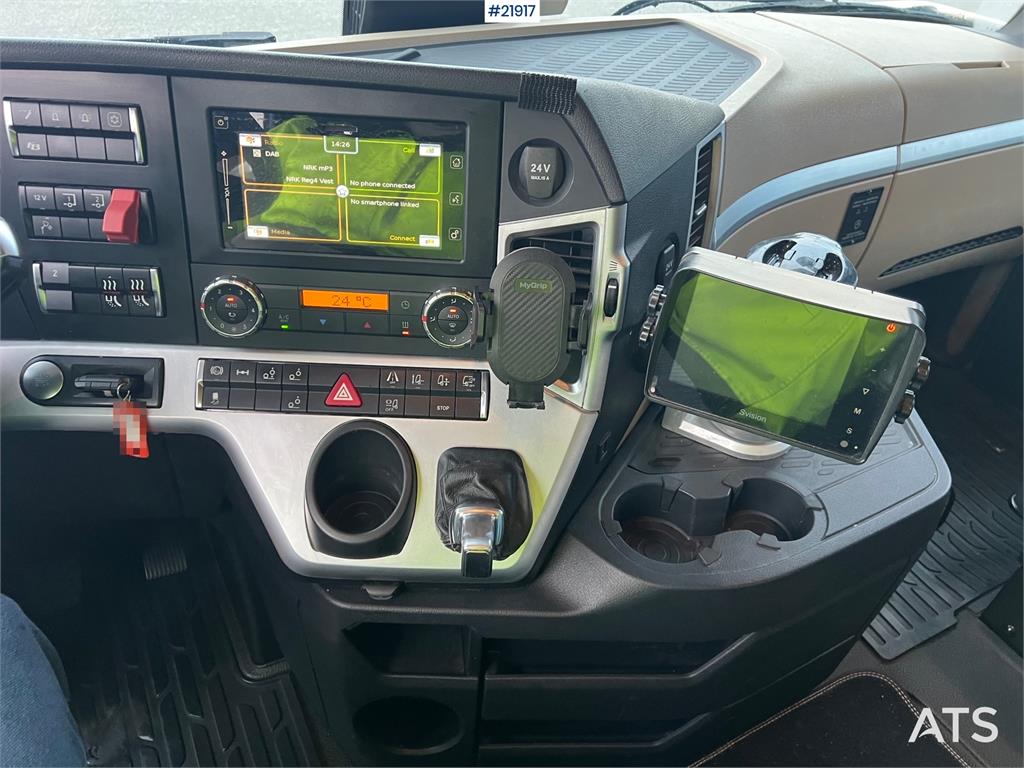 Mercedes-Benz Actros 6x2 flatbed truck w/ 2012 konar 2 axle flat