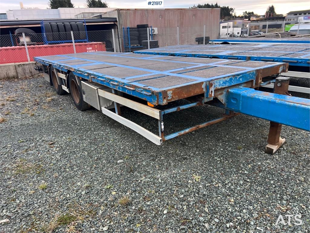 Mercedes-Benz Actros 6x2 flatbed truck w/ 2012 konar 2 axle flat