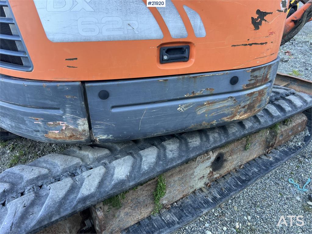 Doosan DX62R-3 excavator w/ rototilt, sanding bucket and