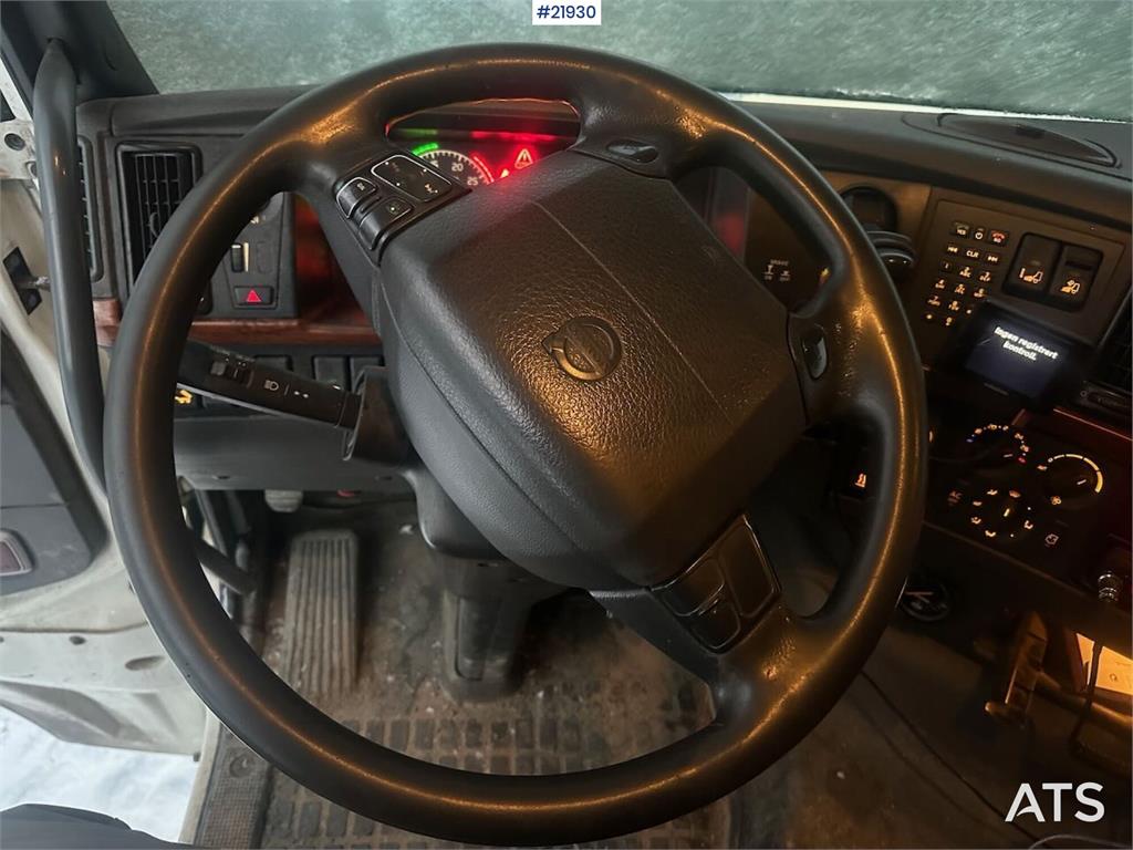 Volvo FH12 snow-plow equipped hook truck with flatbed –