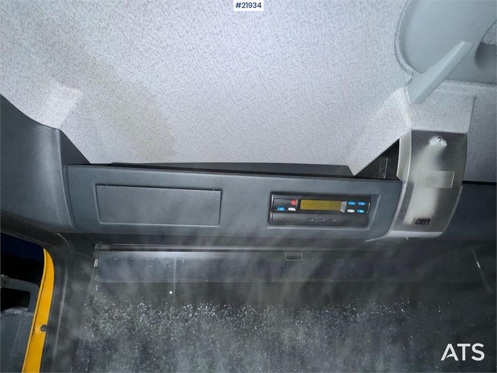 MAN TGA 28.410 6x2 Snowplow-Equipped Tipper Truck – Re