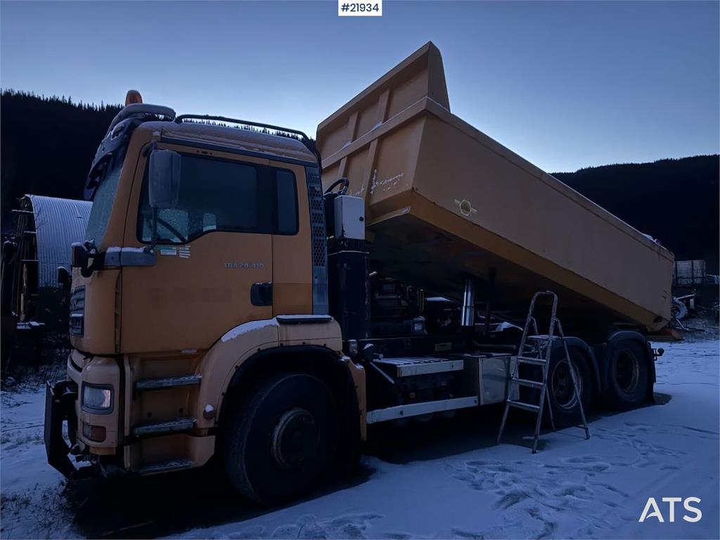 MAN TGA 28.410 6x2 Snowplow-Equipped Tipper Truck – Re