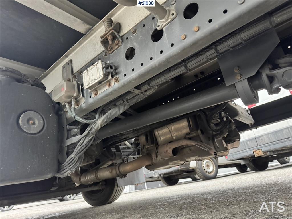 Mercedes-Benz Atego 1023 box car