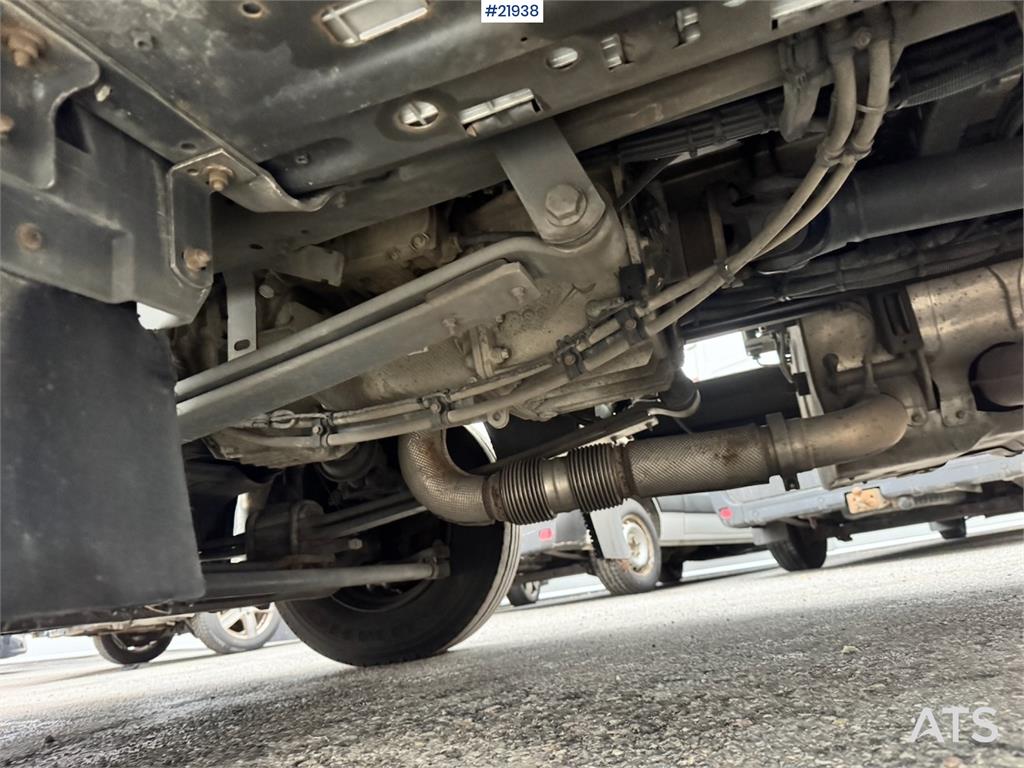 Mercedes-Benz Atego 1023 box car