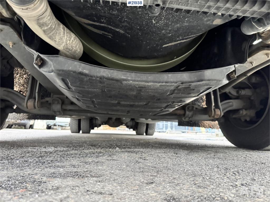 Mercedes-Benz Atego 1023 box car