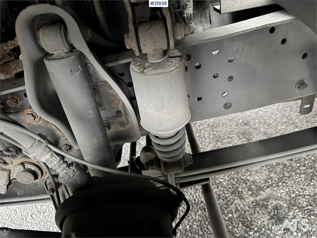 Mercedes-Benz Atego 1023 box car