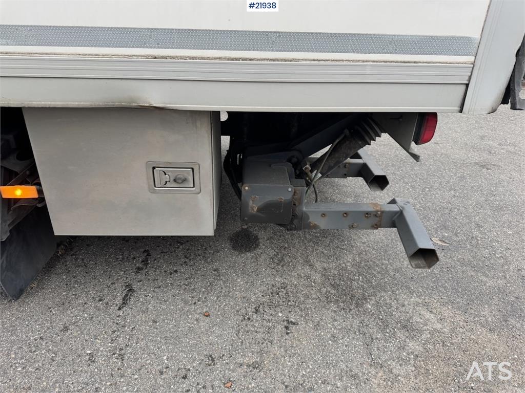 Mercedes-Benz Atego 1023 box car