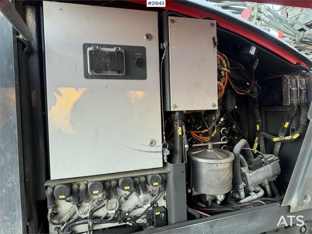 Sandvik Dino DC400RI drilling rig. Overhauled engine and h